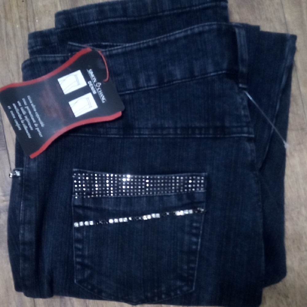 Simon Chang Women's Sz 8 Denim Black Jeans Ultra Stretch NWT